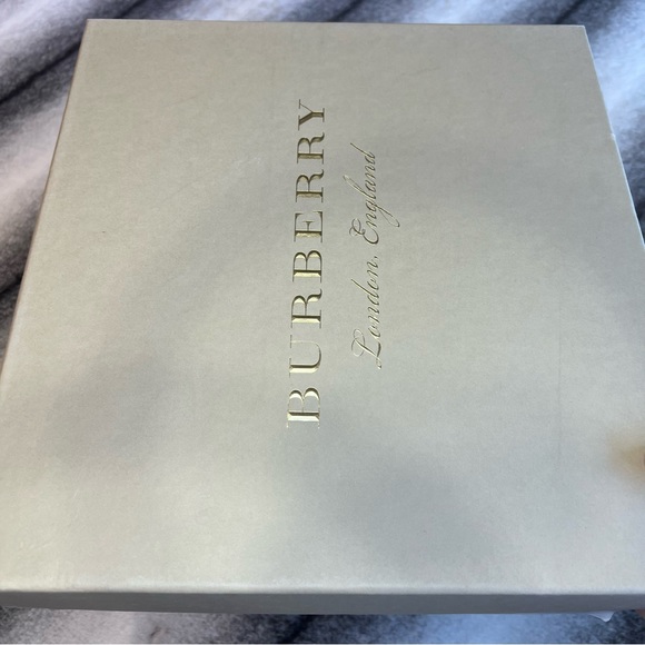Burberry Moorley Logo Archive Check Loafers Off White